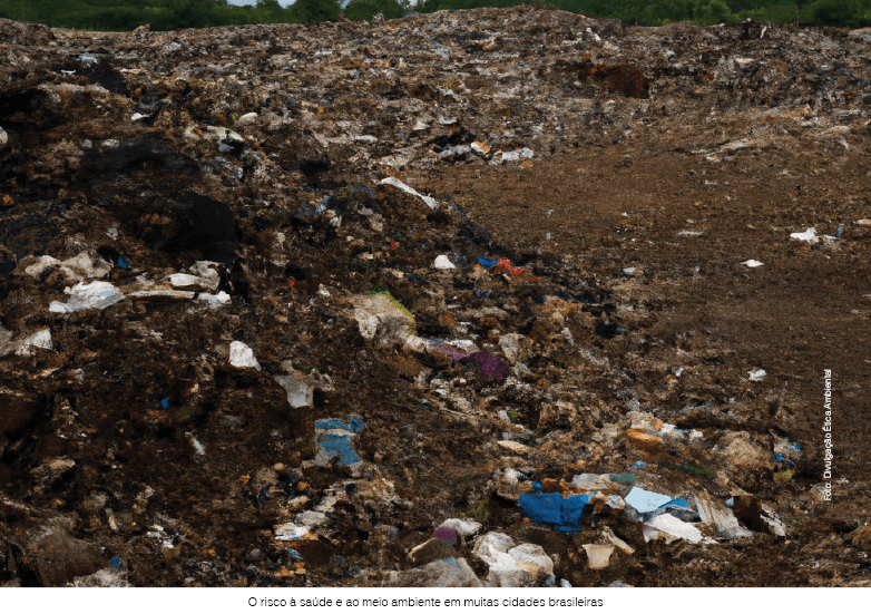 Quanto mais atividades e pessoas no mundo, mais precisa decompor e reciclar resíduos